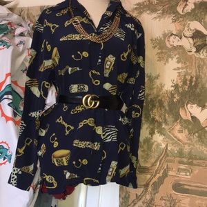 Vintage beautiful exit shops 💯 silk blouse